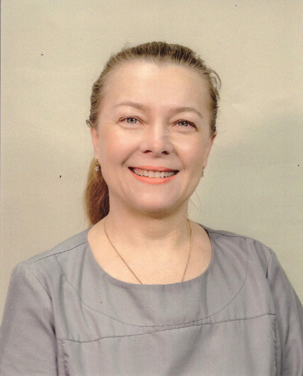 Нопина Юлия Владимировна, Врач-стоматолог-терапевт